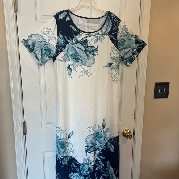 Women's Plus Size Elegant Floral Print Color Block Long Maxi Dress 16W & 20W - Picture 5 of 11